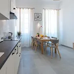Apartment Nikili Old *